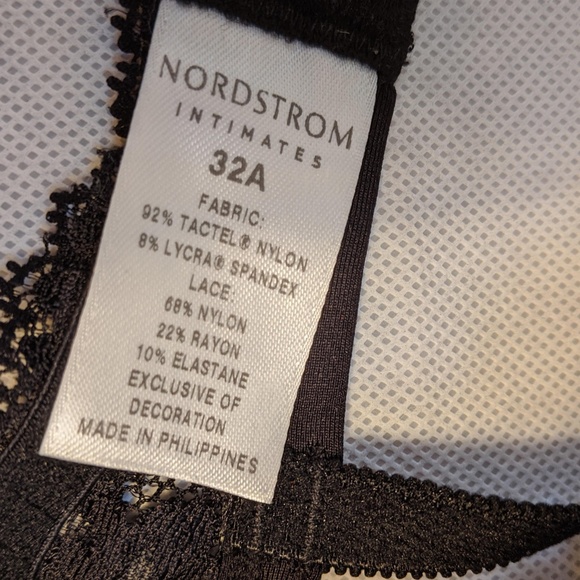 Nordstrom Intimates BlacK Push-up Demi Bra NWOT32A - Picture 4 of 4